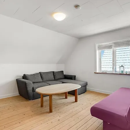 Lovely In With Kitchen Holiday home