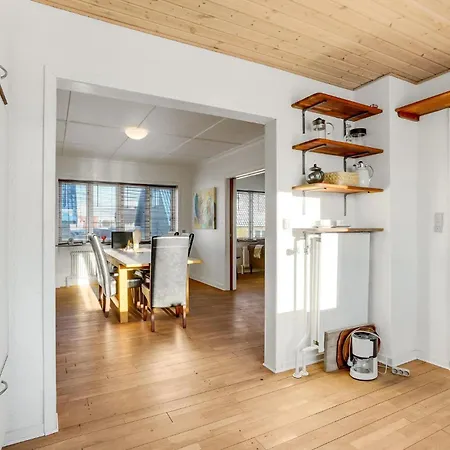 Semesterbostad Lovely In With Kitchen *