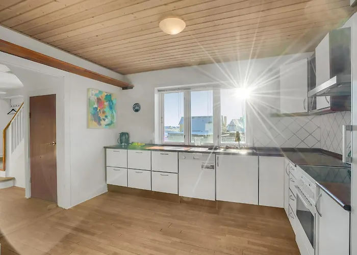 Lovely In With Kitchen Thyborøn