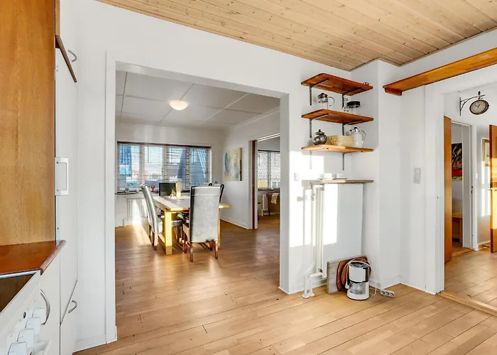 Сasa de vacaciones Lovely In With Kitchen *